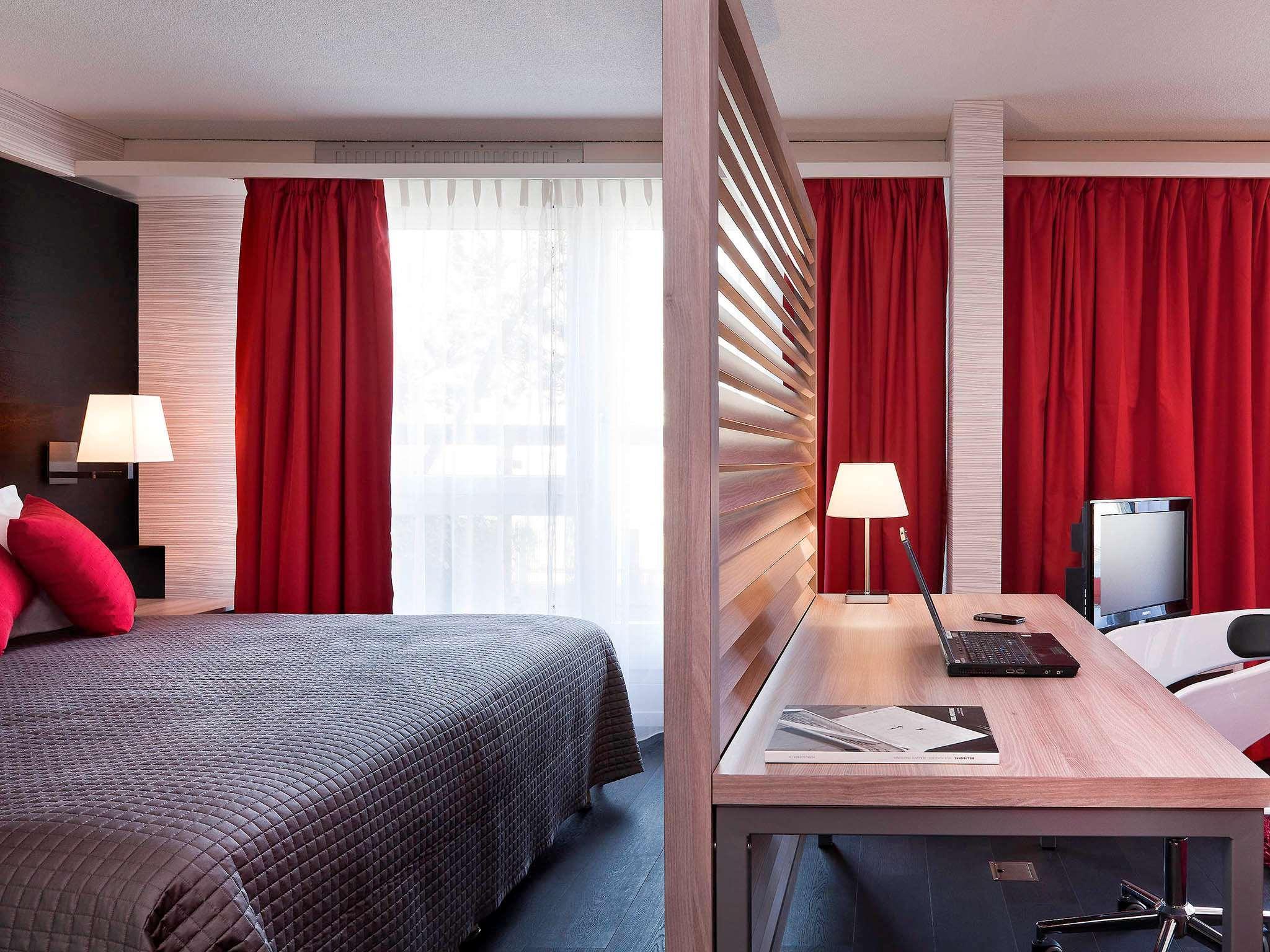 Mercure Biel Luaran gambar