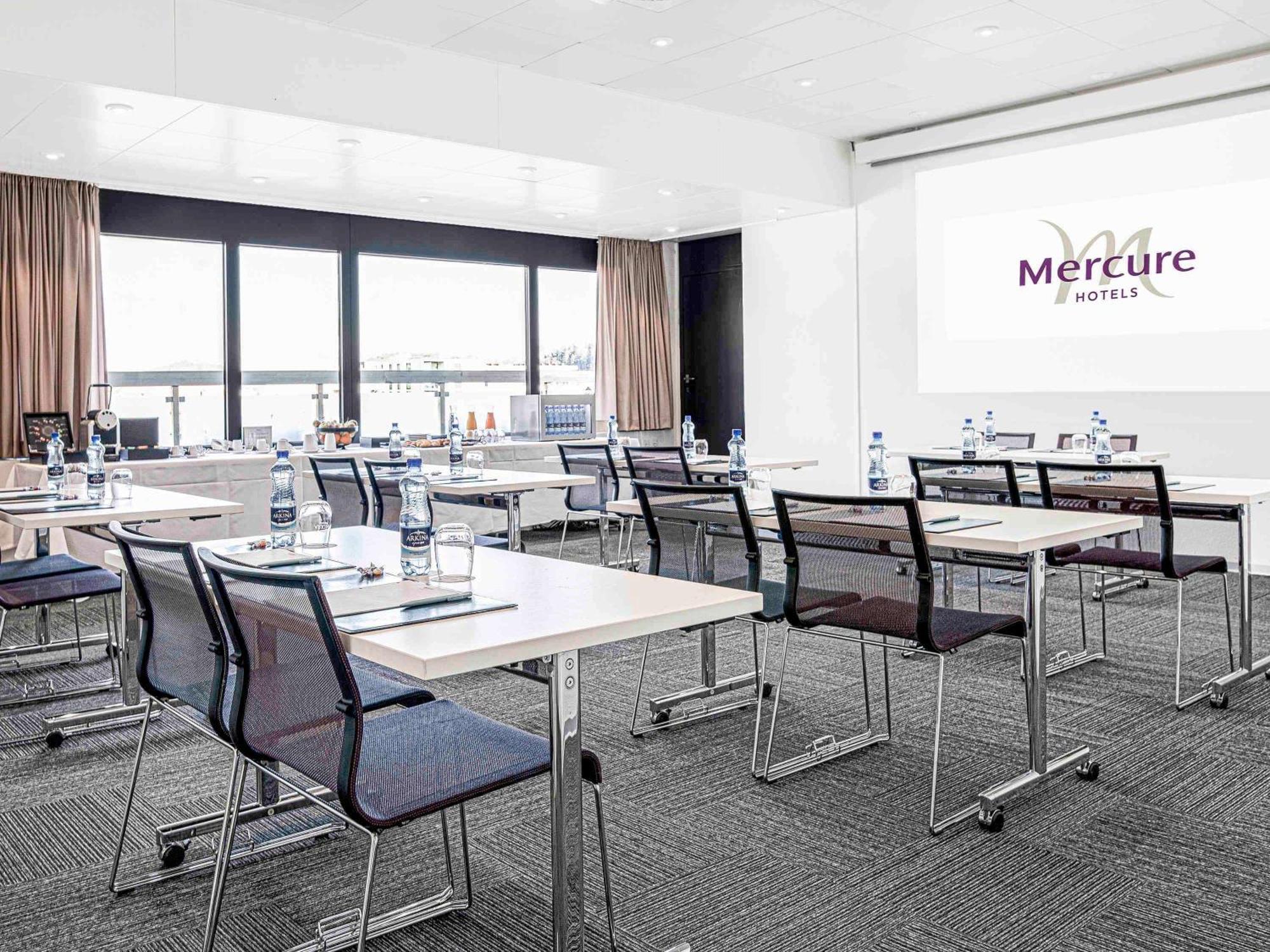 Mercure Biel Luaran gambar